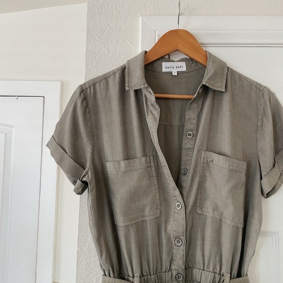 100% linen Bella Dahl Utility Rolled Hem Tencel Romper Size Small Casual Olive - Picture 3 of 6